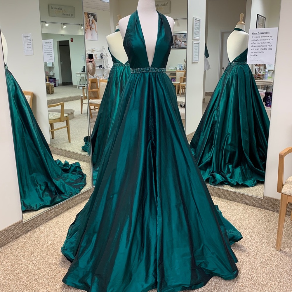 Sherri Hill Couture Dress size 6